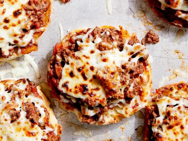 Pizzarella Paradise: A Fusion of Italian Mastery and Burger&nbsp;Bliss